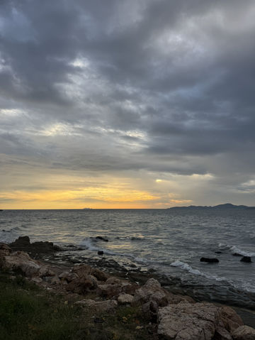 Lighthouse Bay พัทยา จุดเช็คอินชิลริมทะเลแบบคูลๆ