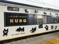 Aso Boy รถไฟท่องเที่ยวขวัญใจเด็ก ๆ 