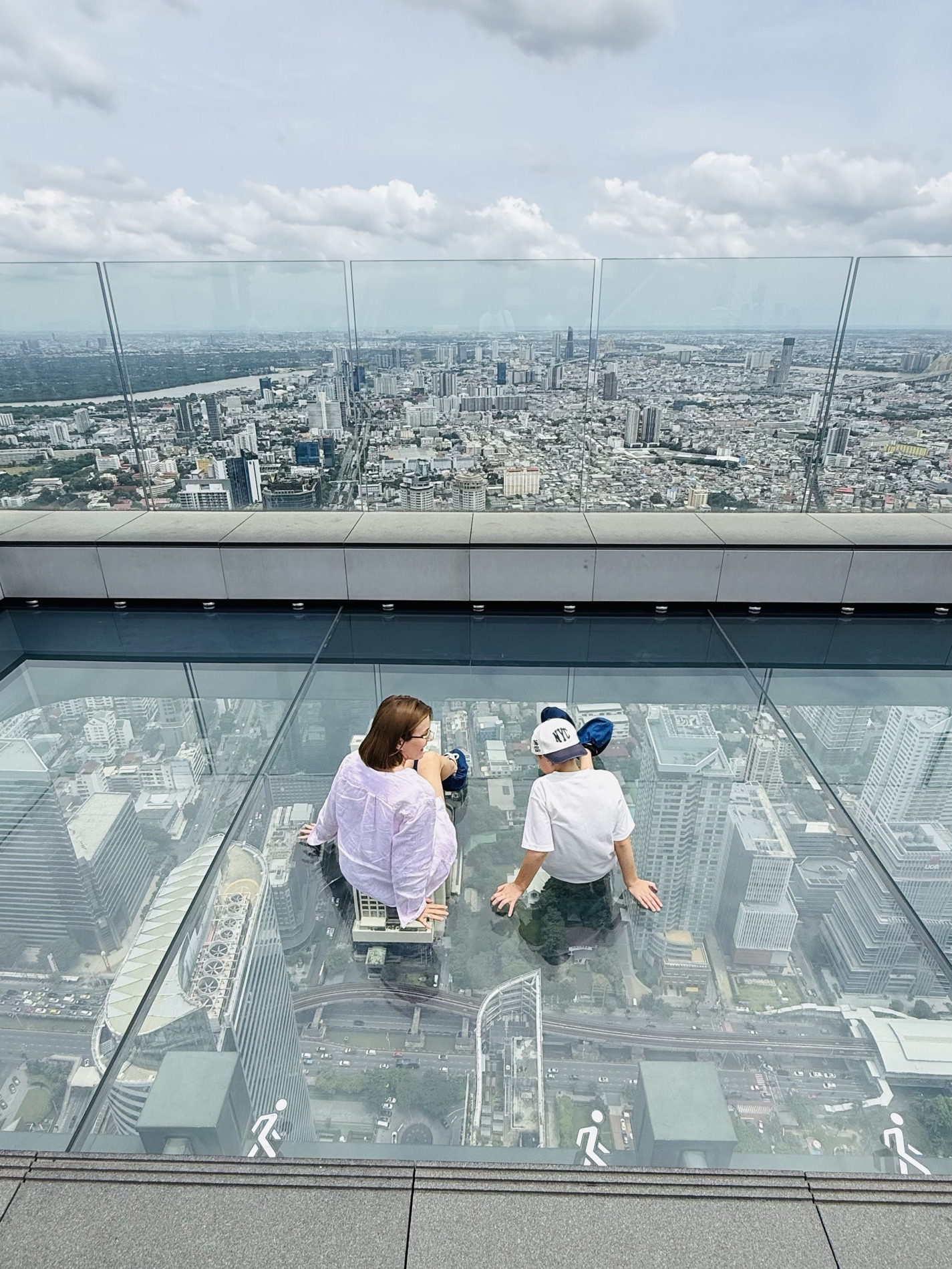 Ожидание vs Реальность: Смотровая площадка Mahanakhon SkyWalk 🏙️