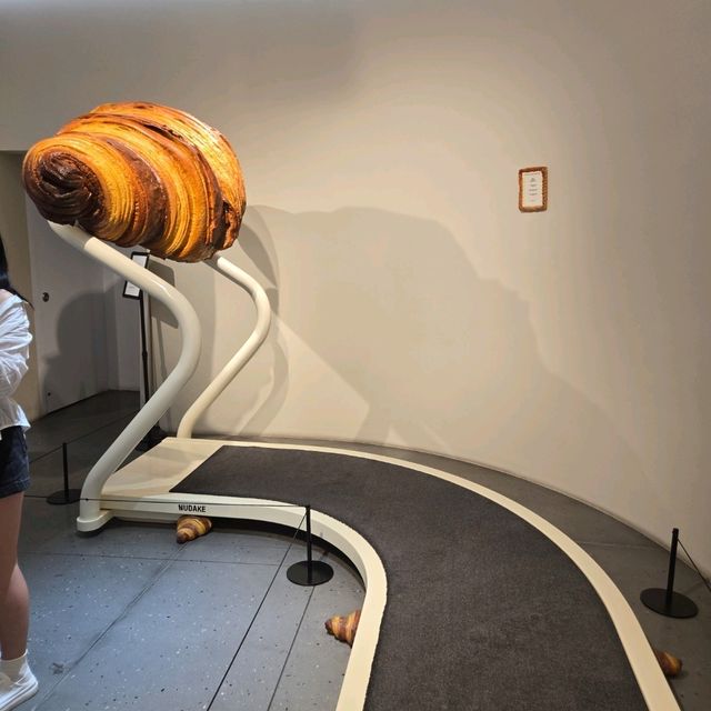 Gym made of Croissants