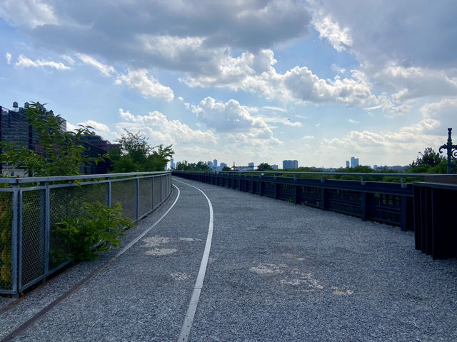 🚶🏻‍♂️漫步於紐約高架公園✨ 體驗城市與自然的完美交融✨🏞️