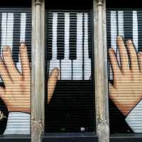 Melodic Murals: Morning Symphony Stroll