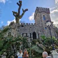 🏰✨ Discover Quinta de Regaleira! 🌳🌹


