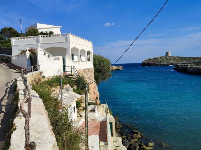 Punta Prima & Illa de l'Aire Lighthouse