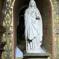 A solemn holiday in Lourdes