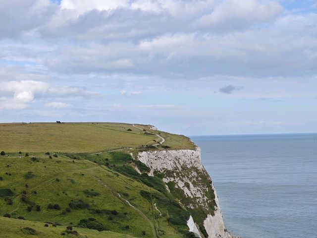 Standing at the Edge of England: The Majestic White Cliffs of Dover