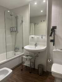 AC Hotel La Linea 🇪🇸easy and cheap !!