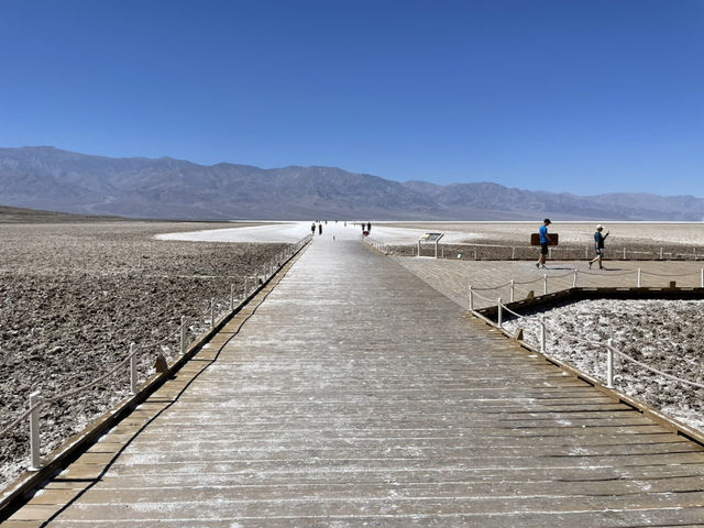 🥾🌵 Top Hikes in Death Valley National Park: Where the Earth Feels Alive 🔥🏜
