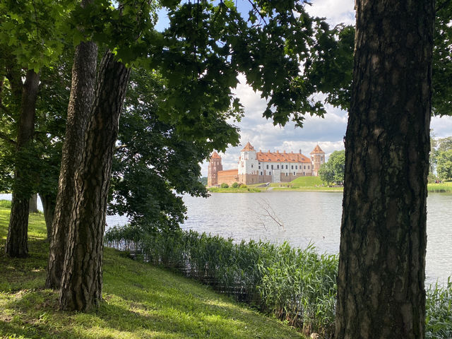 Mir castle