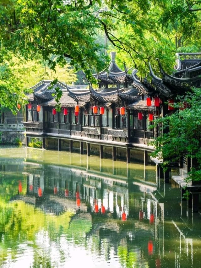 🌸 Yangzhou – A Classical Chinese City of Gardens, Canals, and Poetry
