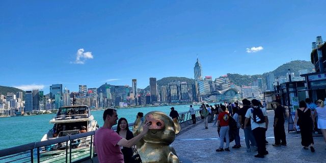 🌟✨ Walk Among the Stars at Hong Kong’s Avenue of Stars 🇭🇰🎥