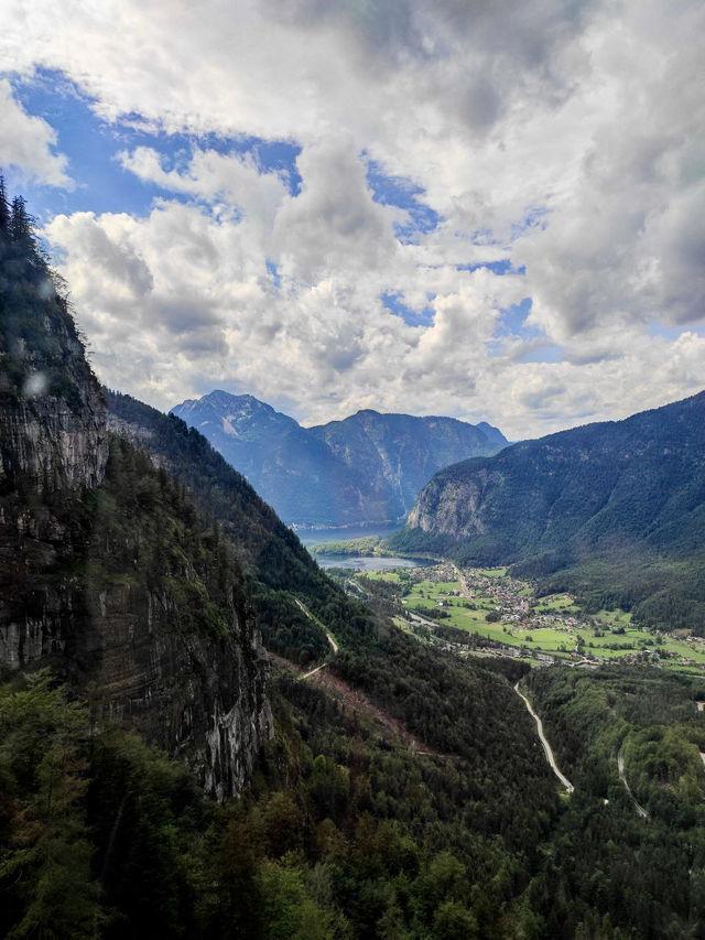 Mountain Magic. Hallstatt, viewpoint 🏔️