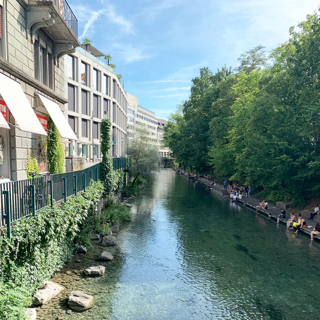 Zurich: Where Urban Vibes Meet Alpine Beauty 🇨🇭✨