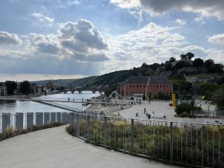 ベルギーの二つの川が交わる都市：ナミュールの旅