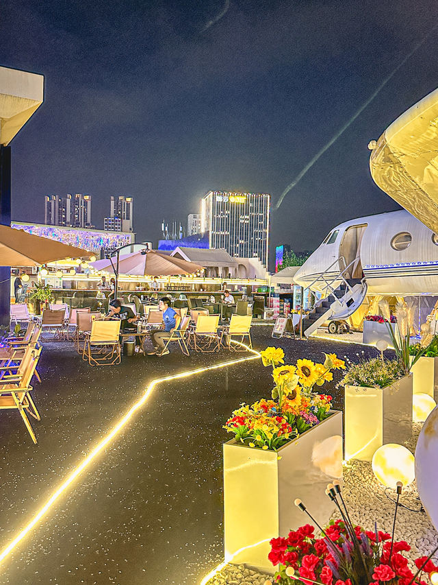 在大浪，還有那麼豐富多彩的頂樓機場CLUB