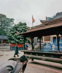 "迎新年好運：探秘柳州鳳山開山寺"