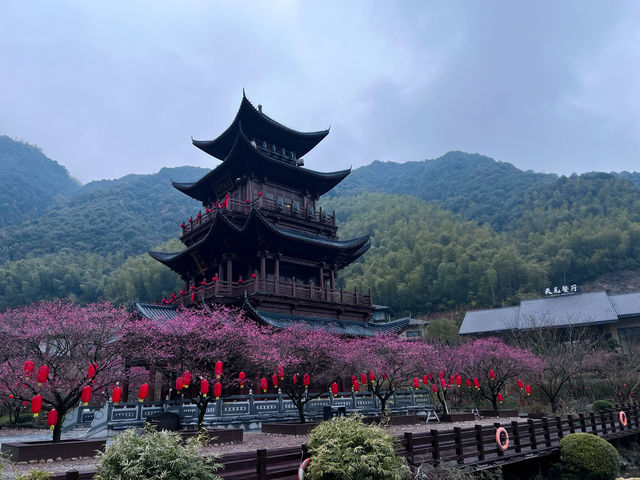 仙氣飄飄山裡行，葛仙山的兩幅容顏！