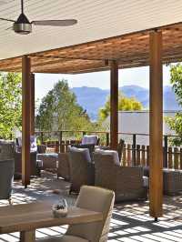 🍇✨ Cape Winelands' Hidden Gems: Boutique Stays! ✨🍷