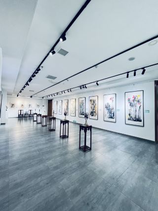 Danqing paints the era, ink lotus encompasses ancient and modern times