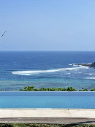 Lombok, a lesser-known island in Indonesia, is home to a beautiful new design hotel!