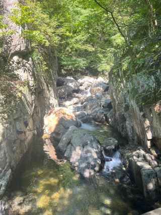 Longjin Valley. 