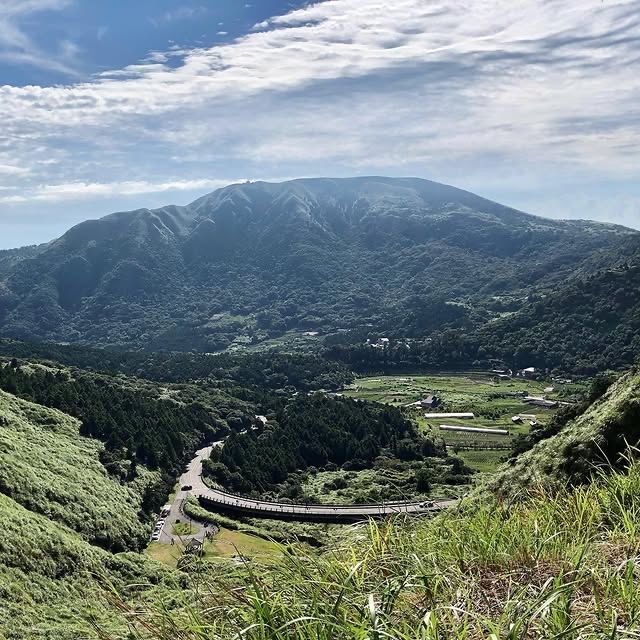 台北陽明山國家公園——自然之美與登山探險的完美結合