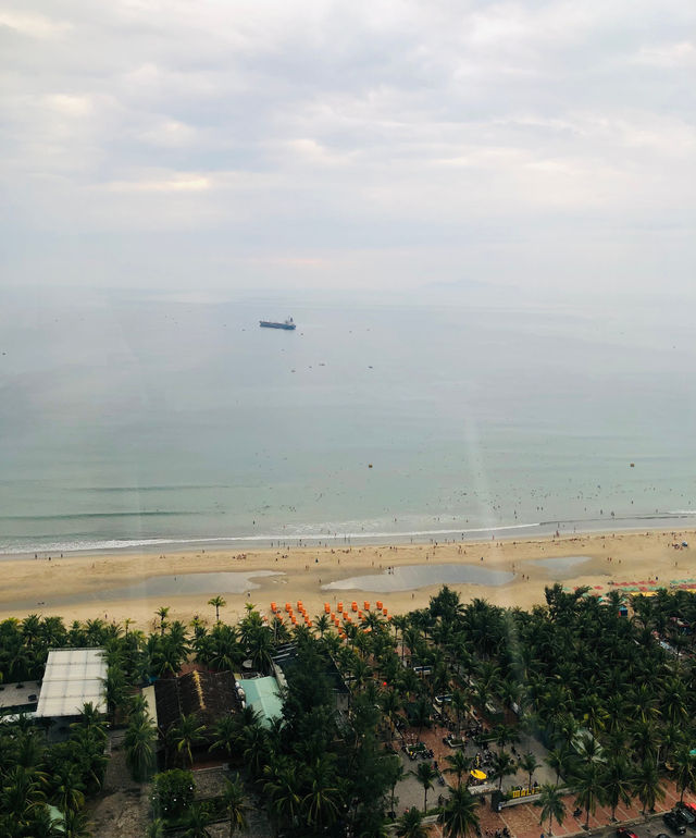 峴港超讚海景酒店 