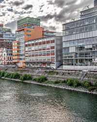 媒體港（Medienhafen）