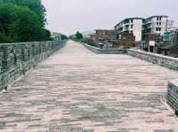 廣東省肇慶市文物古蹟景點：肇庆古城墙，適合觀光旅遊、度假休閒等！
