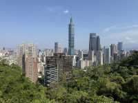 The Best View Of Taipei, Elephant Mountain! Free and convenient ( it’s a must do)