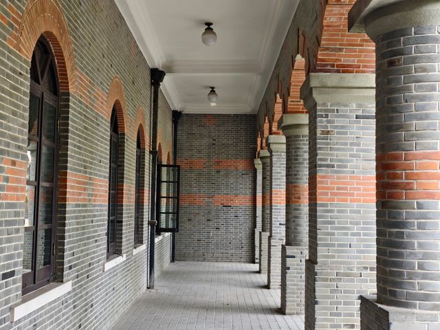 參觀一下上海交通大學徐匯校區