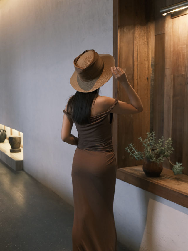 陽朔千古情景區旁,藏著一家侘寂風隱世酒店。 陽朔千古情景區旁,藏著一家侘寂風隱世酒店。