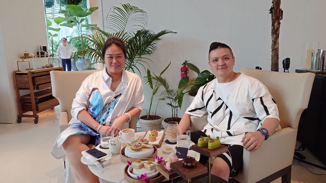 新加坡艾迪遜酒店走極簡風格，空中泳池算係唔錯嘅亮點