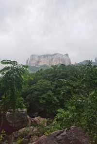 八里溝山水秘境避暑戲水休閒遊