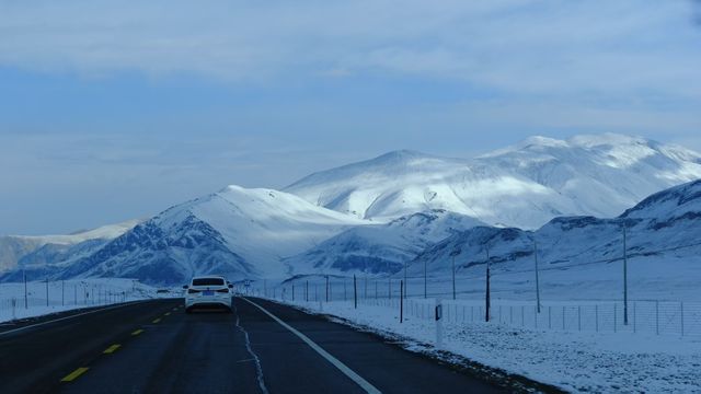 住進帕米爾的雪山畫框裡 | 塔縣維也納酒店入住報告
