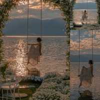 大理私藏!在洱海風中蕩秋千時,海鷗真的落在我肩上