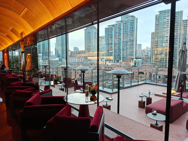 知其燃不知其所以燃，上海阿麗拉酒店