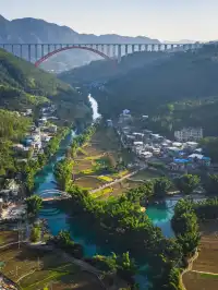 人少快衝，貴州也有暖冬「小三亞」