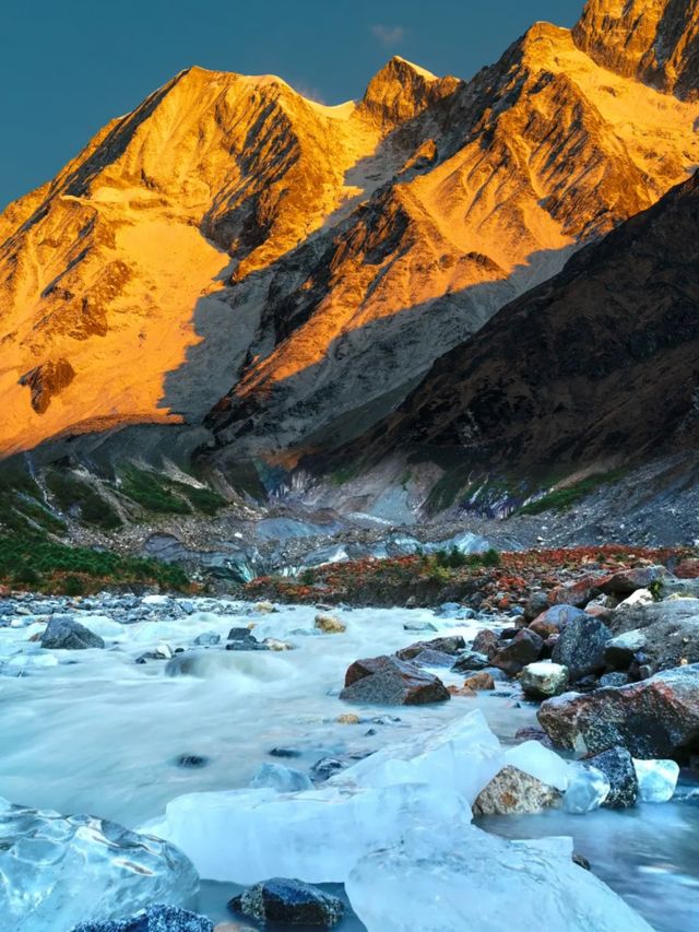 海螺溝3日奇幻之旅:赴一場日照金山的仙境之約 海螺溝3日奇幻之旅:赴一場日照金山的仙境之約