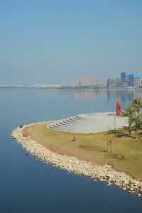 在廈門馬銮灣一起走三角梅花路啦!