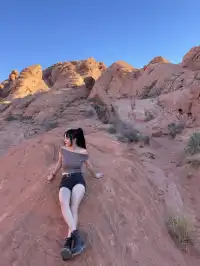 𝒱𝒶𝓁𝓁ℯ𝓎ℴ𝒻ℱ𝒾𝓇ℯ拉斯維加斯半日遊