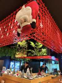 閨蜜小聚，提前感受下聖誕氣氛  終於拔草雙井這家酒願 Izakaya，店裡聖誕氣氛已經布置