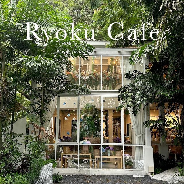 🌸🌺🏡 𝑅𝑦𝑜𝑘𝑢 𝐶𝑎𝑓𝑒 ตกแต่งด้วยดอกไม้