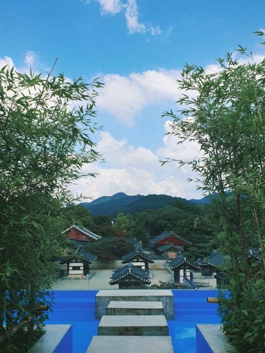 전주경기전이 한눈에 보이는 뷰 카페