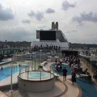 Relax on a cruise ship IN NYC