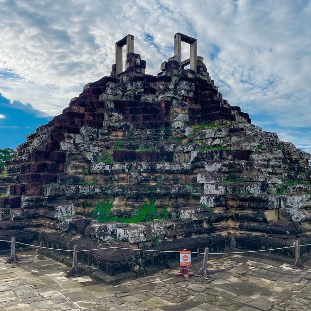 The Beauty of Baphuon Temple in SiemReap