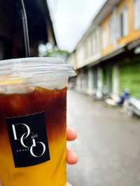 กาแฟเข้มข้น ที่ MEJAI JEWELRY STUDIO เมืองจันท์