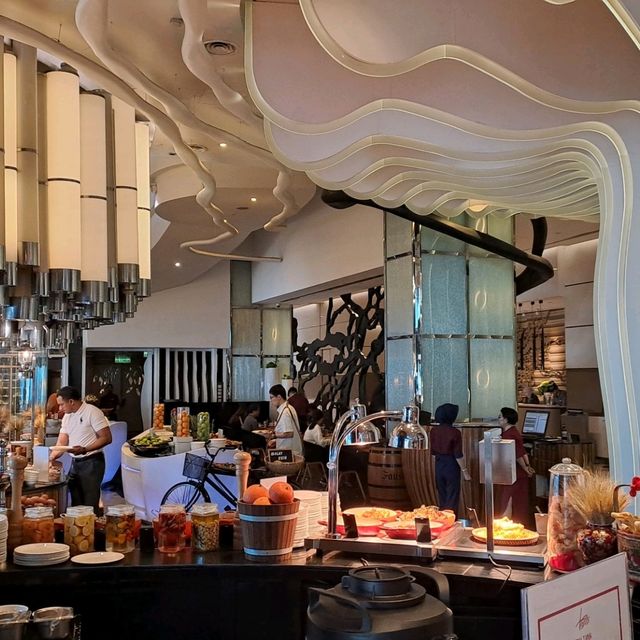 LUXURIOUS BUFFET BREAKFAST IN KUALA LUMPUR