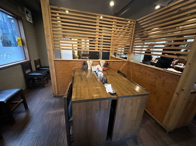 福岡・天神。3つの味から選ぶラーメン『太宰府 八ちゃんラーメン 天神店』