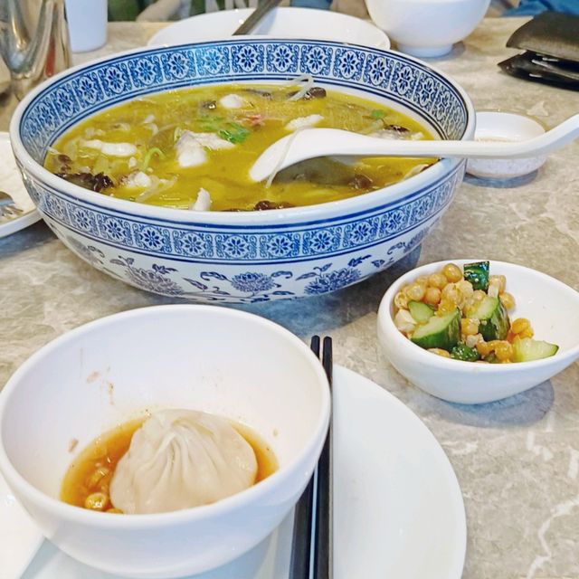 再探日出康城！京滬.佳餚！氣氛真好！
